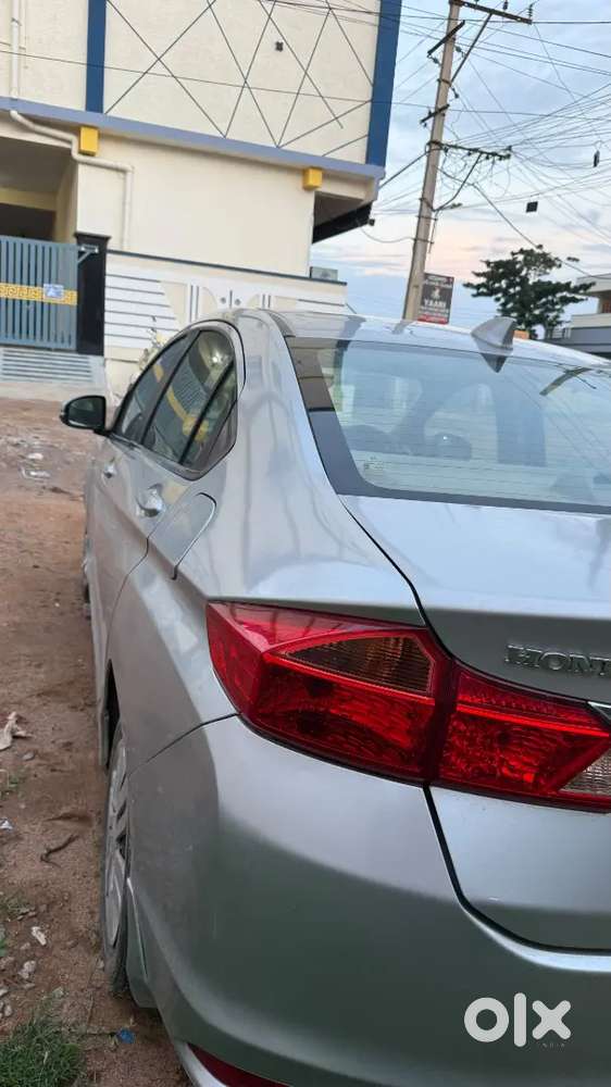 Honda City 2014 Petrol Manual 84000 Km