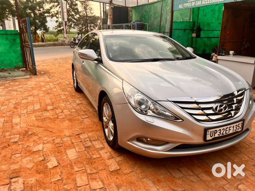 Hyundai Sonata Transform 2012