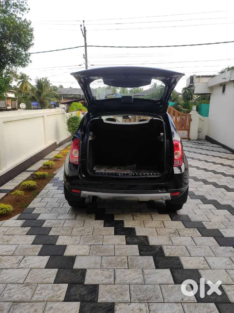 Renault Duster 2013, 76000kms Driven