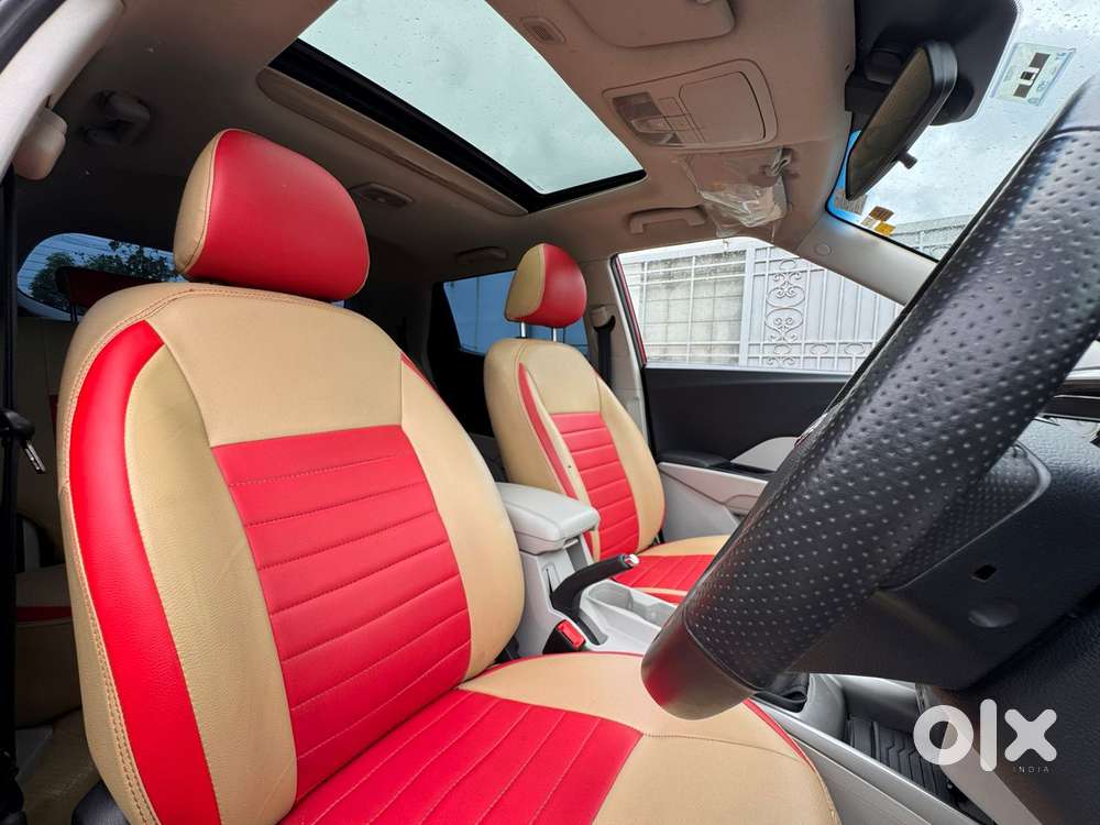 Mahindra Xuv300 W8 1.5 Diesel Dual Tone, 2022, Diesel