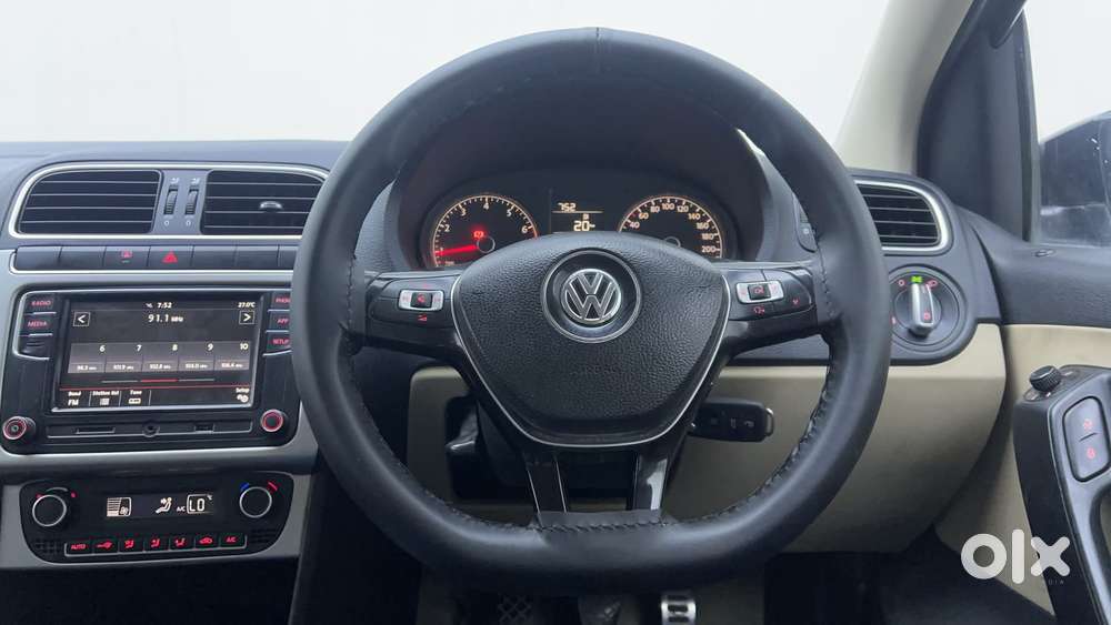 Volkswagen Polo 2009-2013 Petrol Highline 1.2l, 2017, Petrol