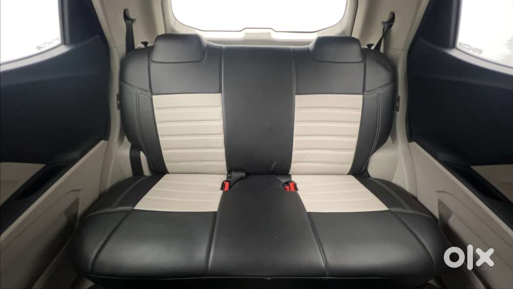 Mahindra Xuv300 W6, 2023, Petrol