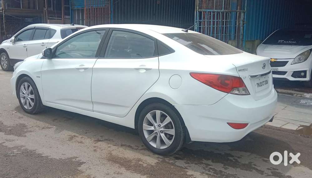 Hyundai Verna Fluidic 1.6 Vtvt Sx, 2012, Diesel