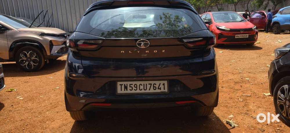 Tata Altroz Xm (s) Petrol, 2022, Petrol