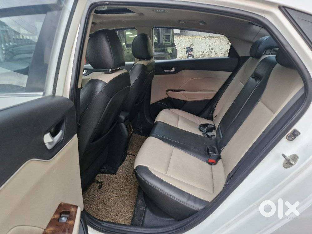 Hyundai Verna 1.6 Sx (o) Vtvt At, 2017, Petrol