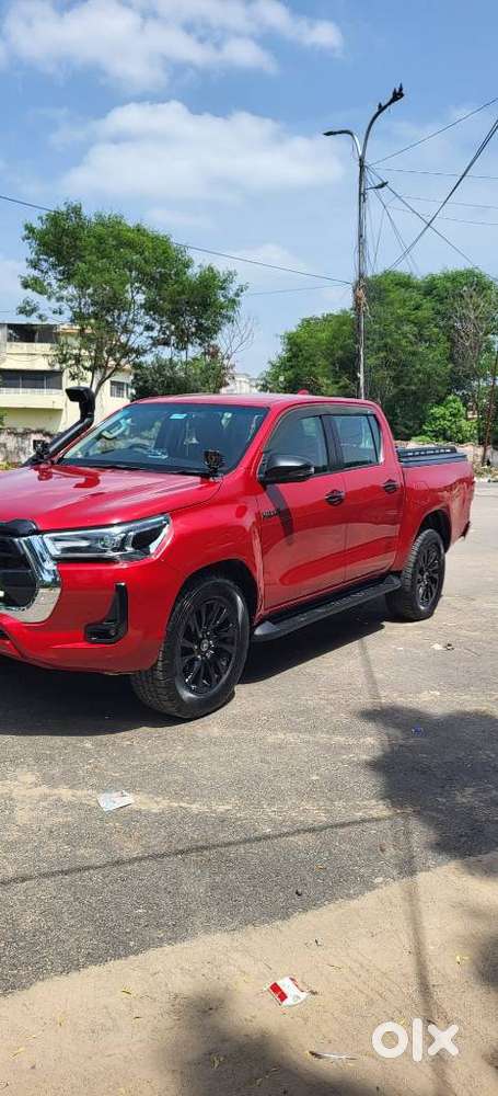 Toyota Hilux High Diesel Turbo Automatic, 2025, Diesel