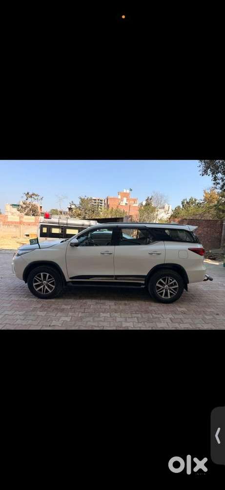 Toyota Fortuner 4x4 Automatic