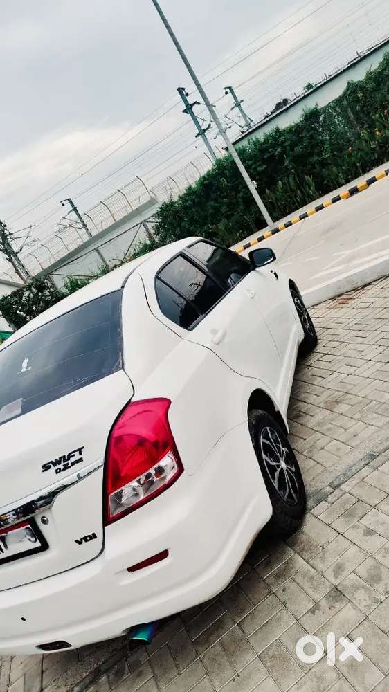 Maruti Suzuki Swift Dzire 2011 Diesel Well Maintained