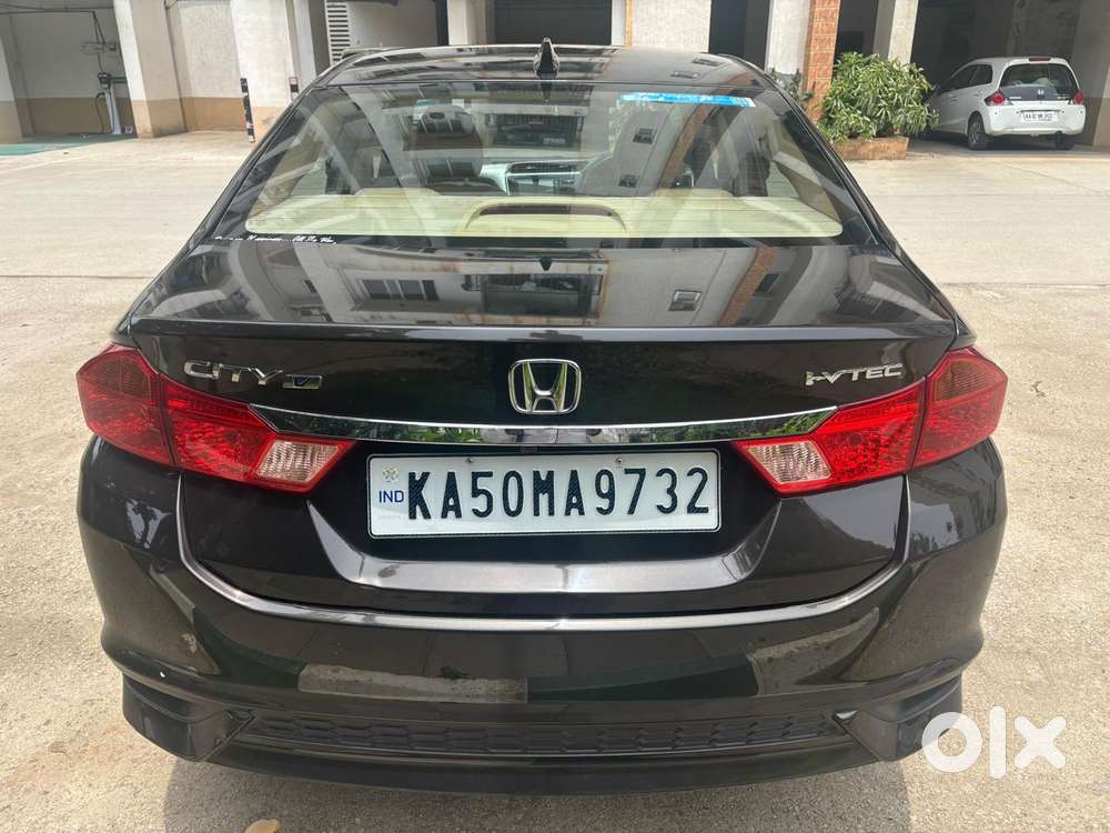 Honda City 1.5 V 4th Gen I-vtec Mt, 2021, Petrol