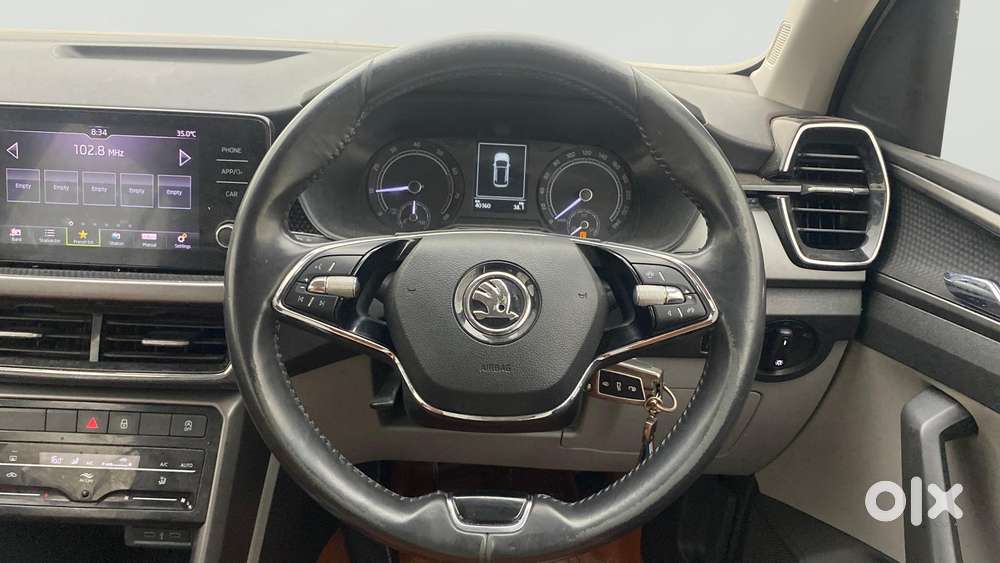 Skoda Kushaq 1.0 Tsi Ambition, 2022, Petrol