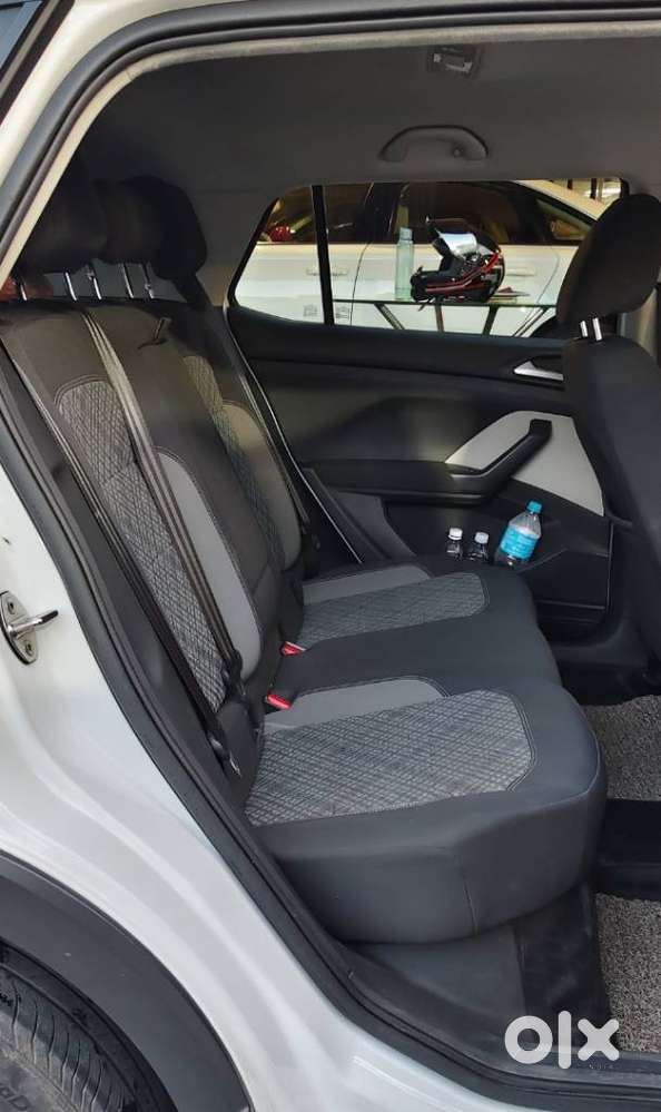 Volkswagen Taigun 1.0 Tsi Highline At, 2022, Petrol
