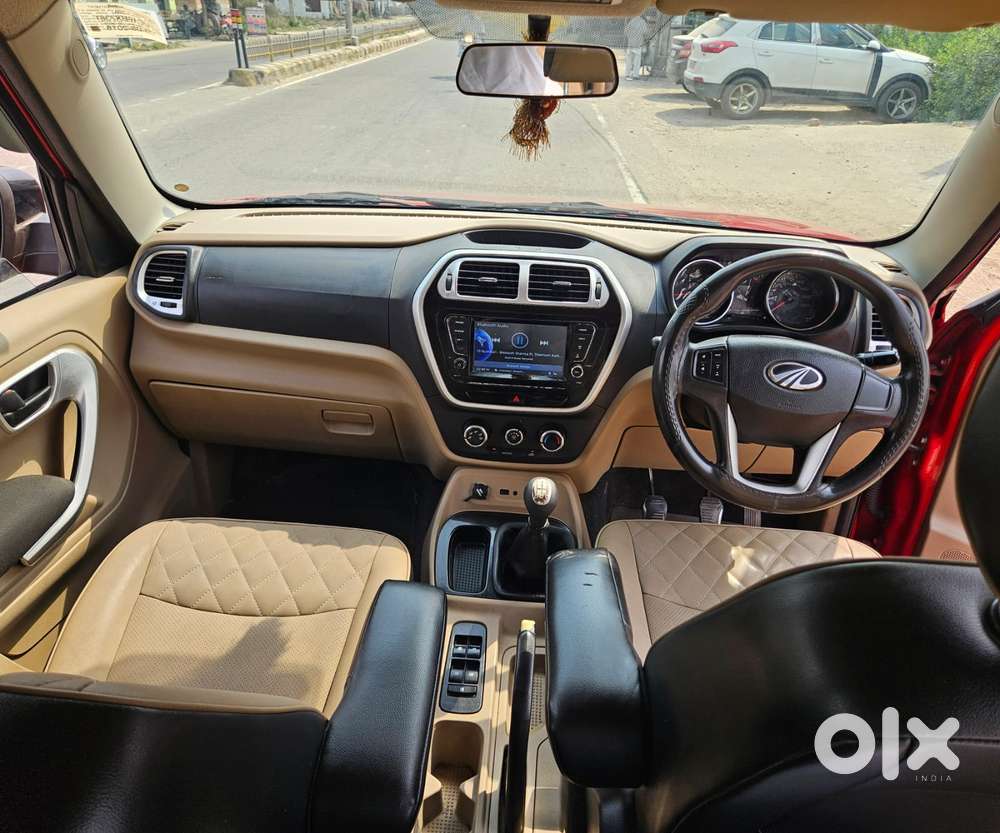 Mahindra Tuv 300 T10, 2018, Diesel