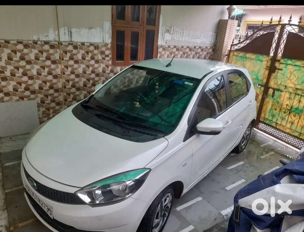 Tata Tiago 2017 Petrol 66500 Km Driven