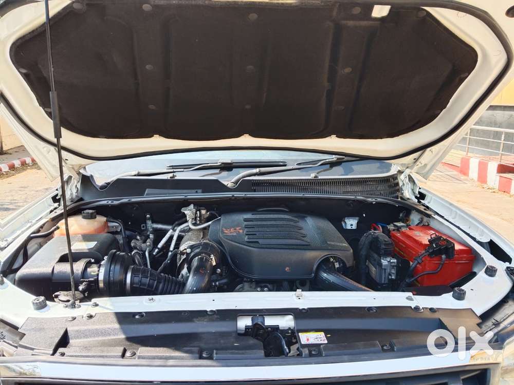 Mahindra Scorpio N Z2 Petrol Mt 6 Str, 2024, Diesel