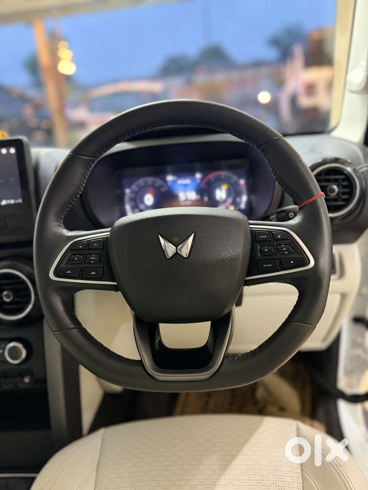 Mahindra Thar Roxx Ax7l Rwd Diesel, 2024, Diesel