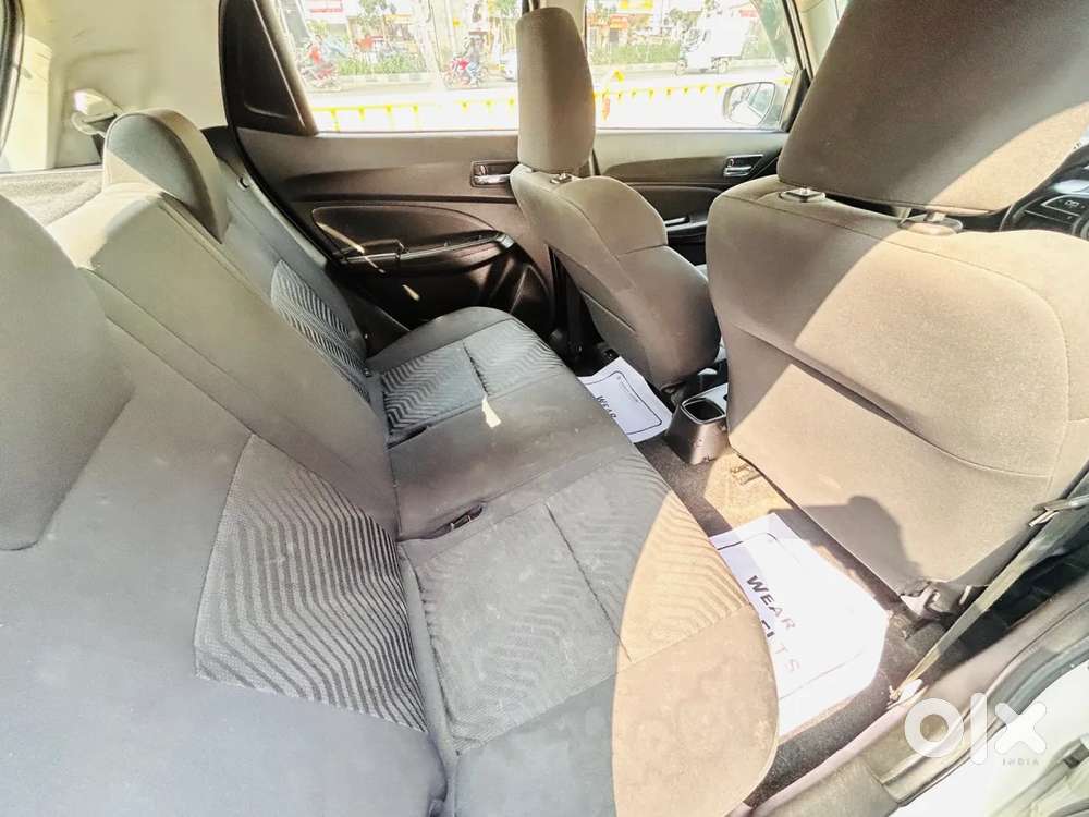 Maruti Suzuki Swift Vxi, 2022, Petrol