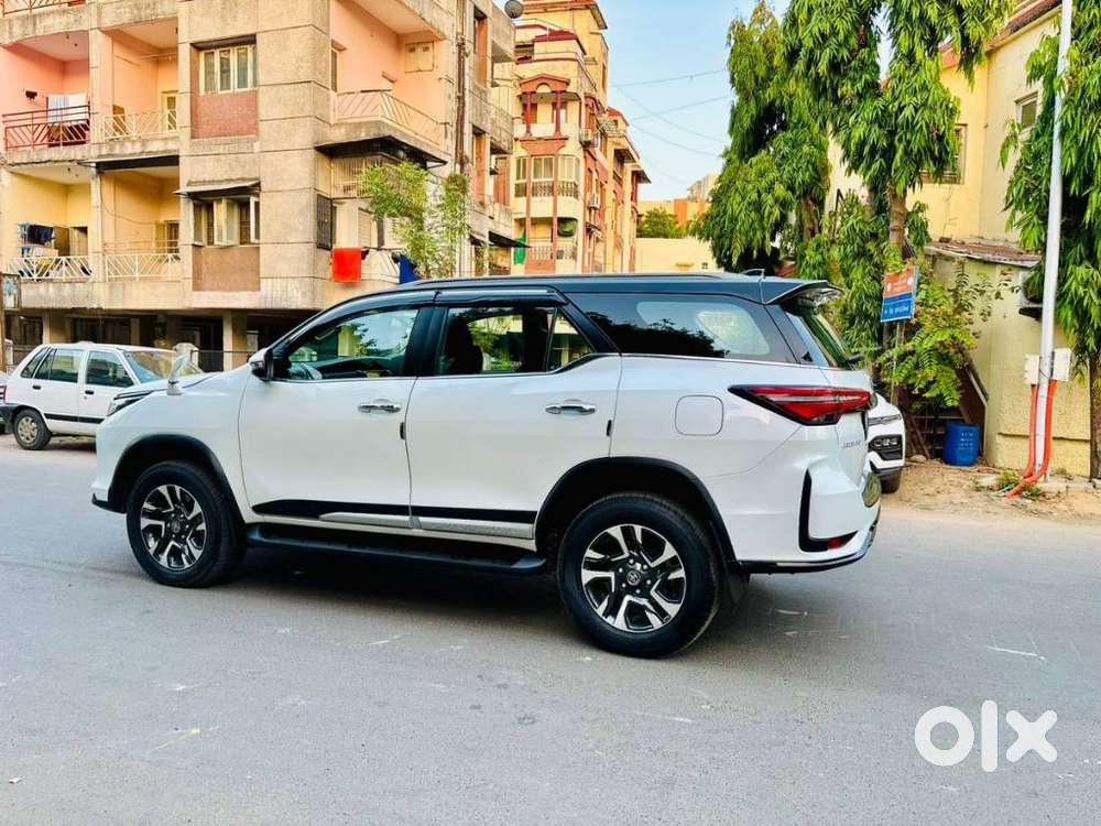 Toyota Fortuner Legender 4x2 At 2.8, 2025, Diesel