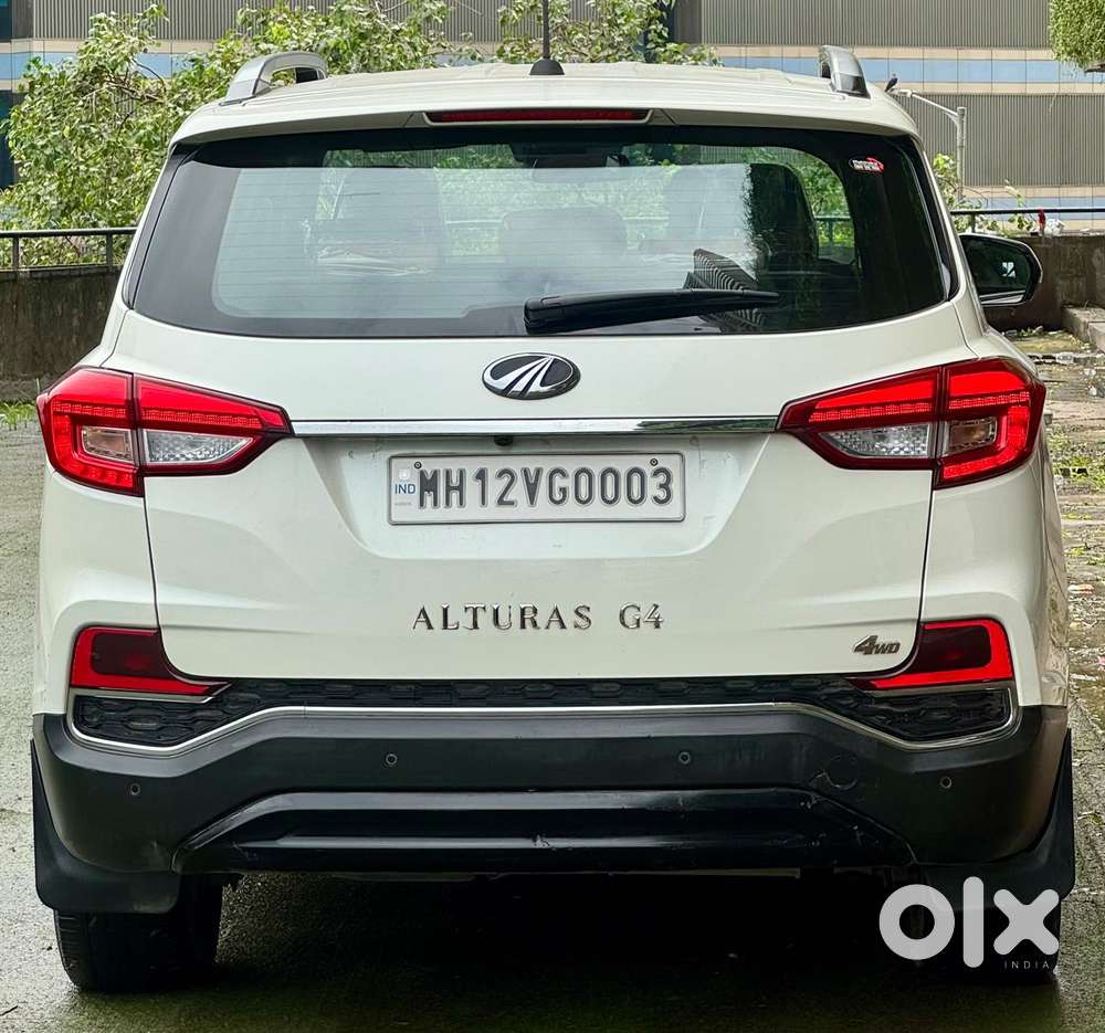 Mahindra Alturas G4 4wd At, 2023, Diesel