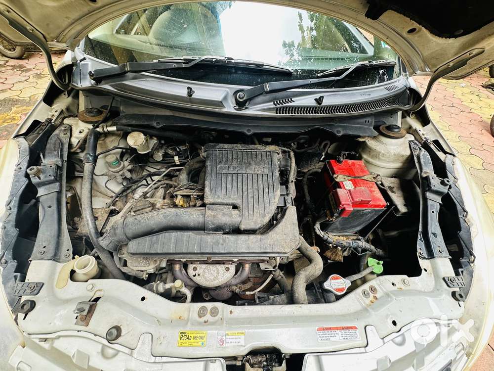 Maruti Suzuki Swift Dzire 1.3 Vxi, 2015, Petrol