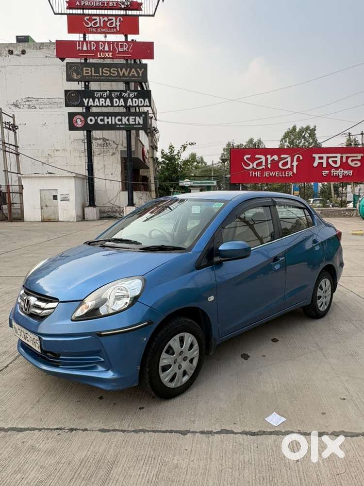 Honda Amaze Petrol 2013