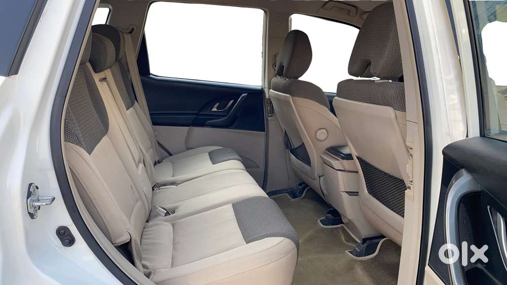 Mahindra Xuv500 W6 2wd, 2017, Diesel