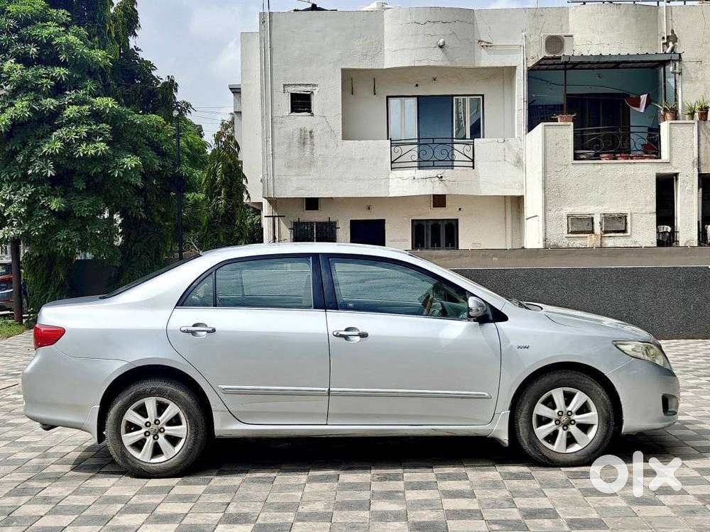 Toyota Corolla Altis Gl, 2010, Petrol