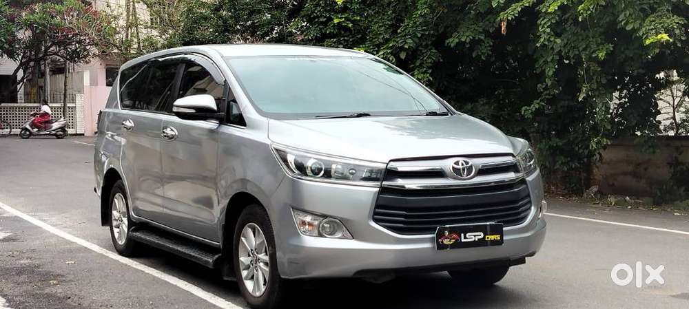 Toyota Innova Crysta 2.4 V 7 Str, 2016, Diesel