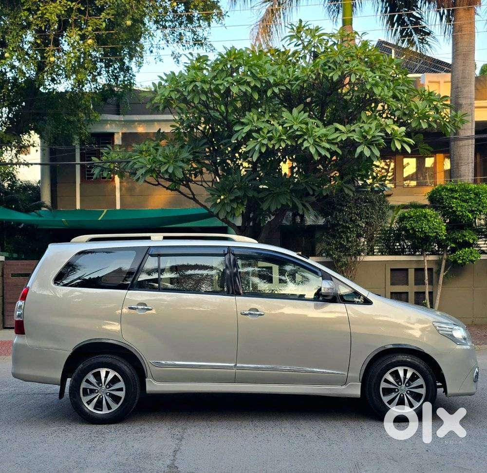 Toyota Innova 2.5 Vx 8 Str, 2015, Diesel