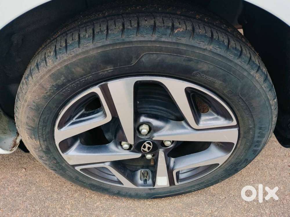 Hyundai Aura Sx 1.2 (o) Petrol, 2022, Petrol