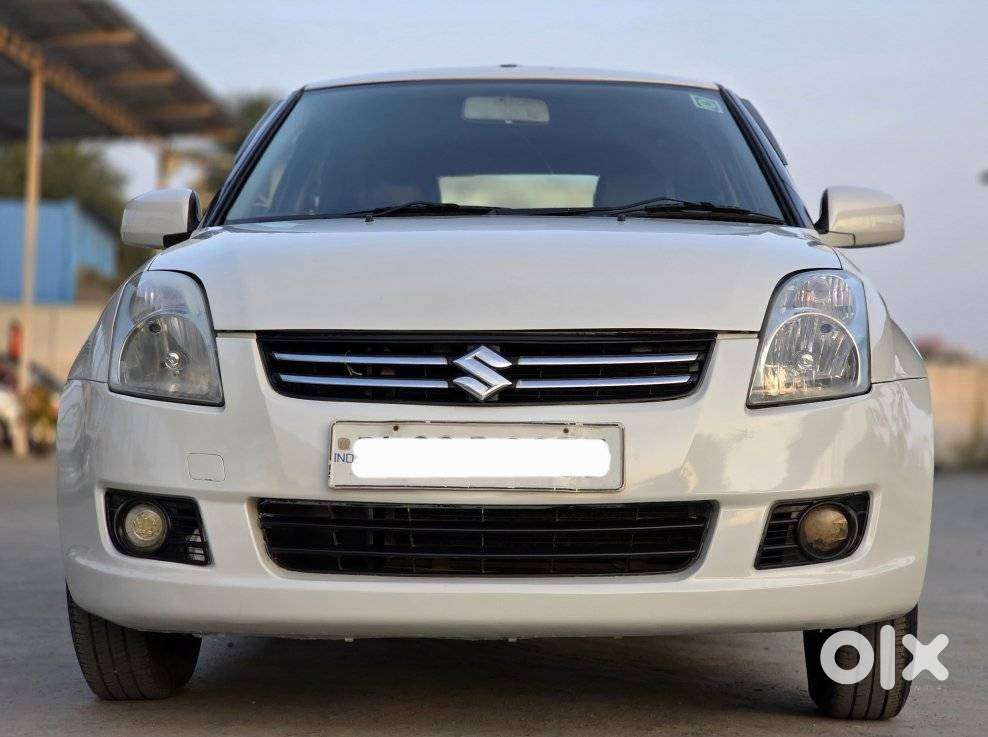 Maruti Suzuki Swift Dzire Vxi, 2011, Petrol