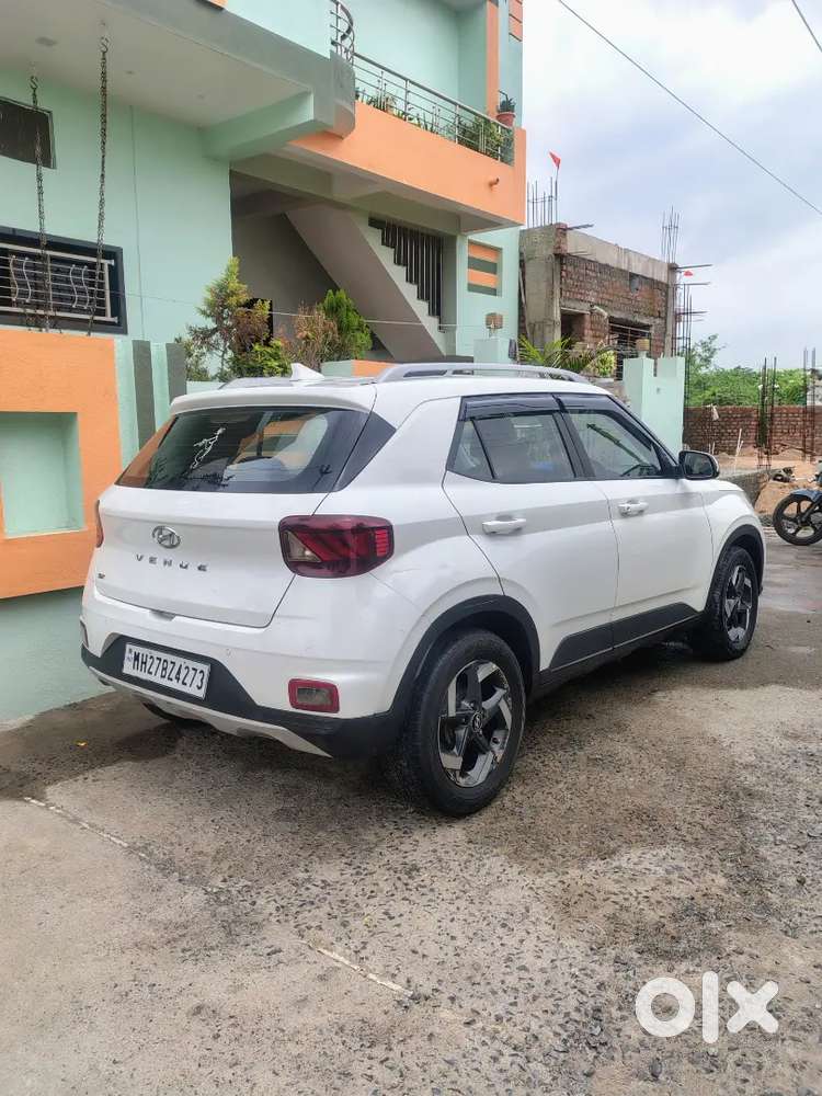 Hyundai Venue Diesel 2019
