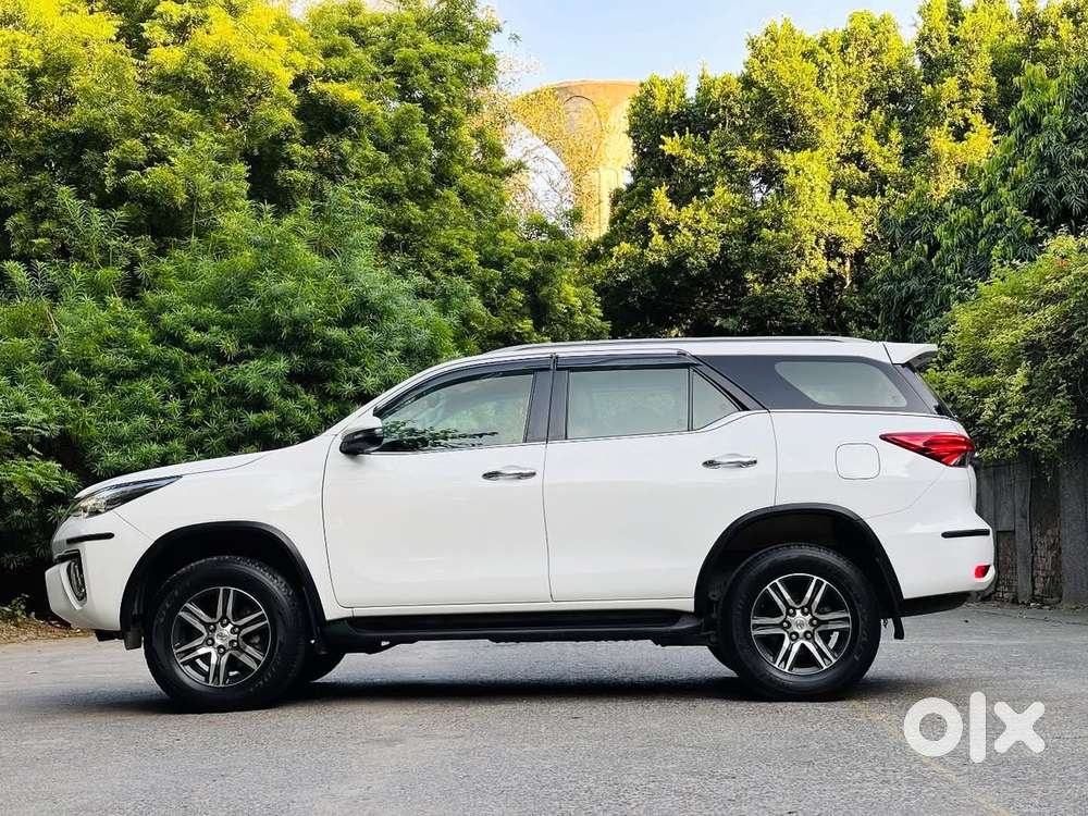Toyota Fortuner 4x2 At 2.8 Diesel, 2020, Diesel