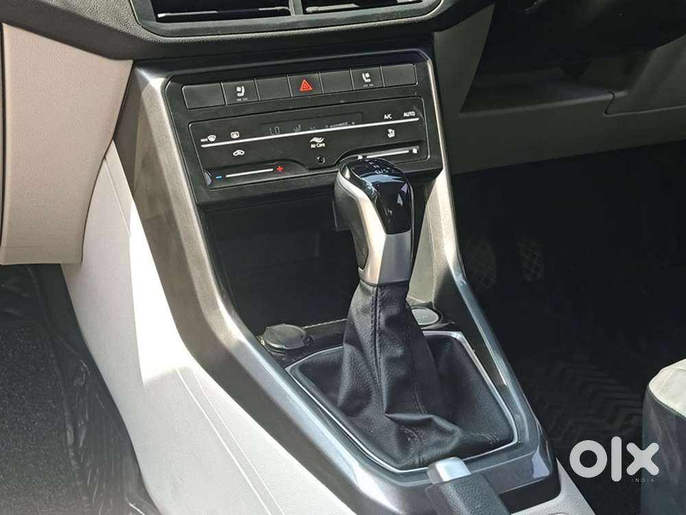 Volkswagen Taigun 1.0 Tsi Topline At, 2022, Petrol