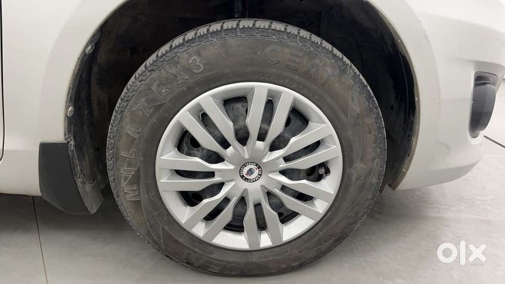 Maruti Suzuki Swift Dzire Vxi At Optional, 2015, Petrol