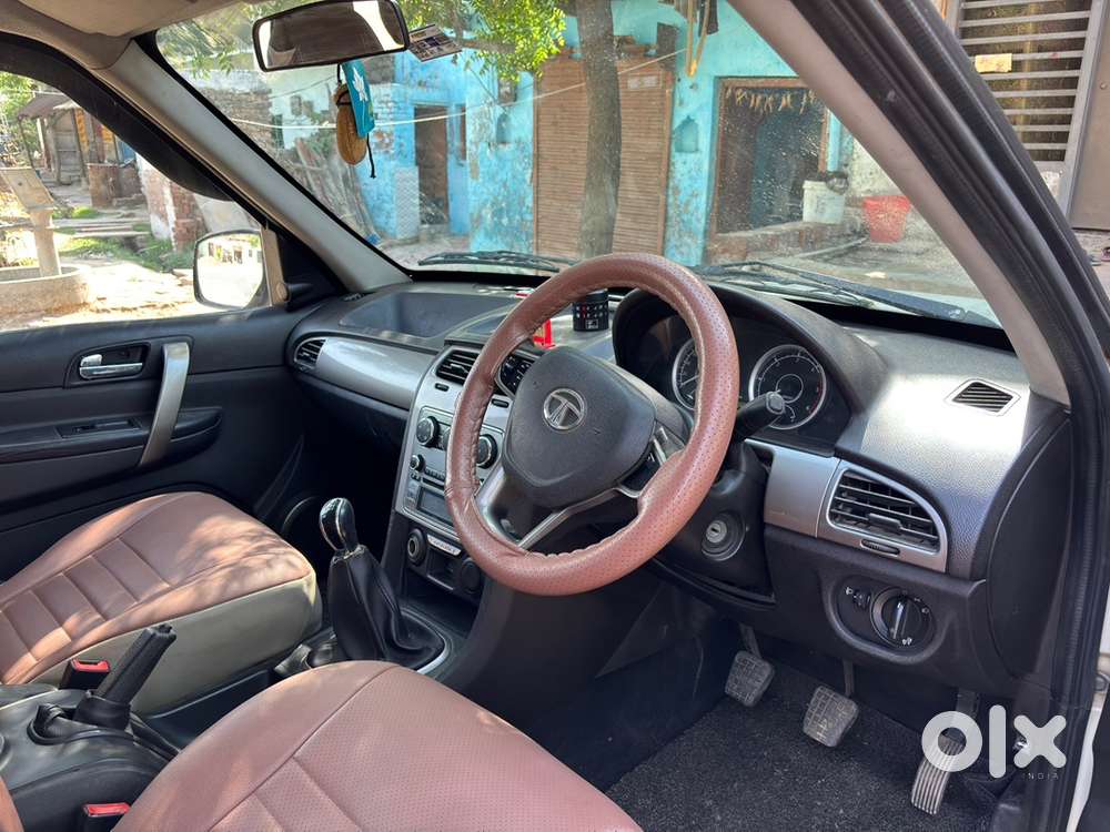 Tata Safari Storme 2018