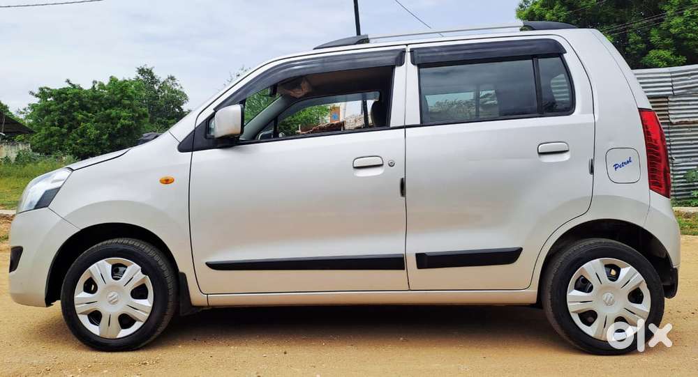 Maruti Suzuki Wagon R 1.0 Vxi Amt, 2016, Petrol