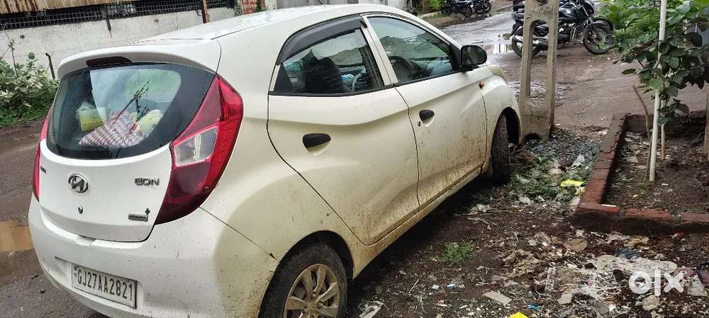 Hyundai Eon Magna 2013 Petrol Car
