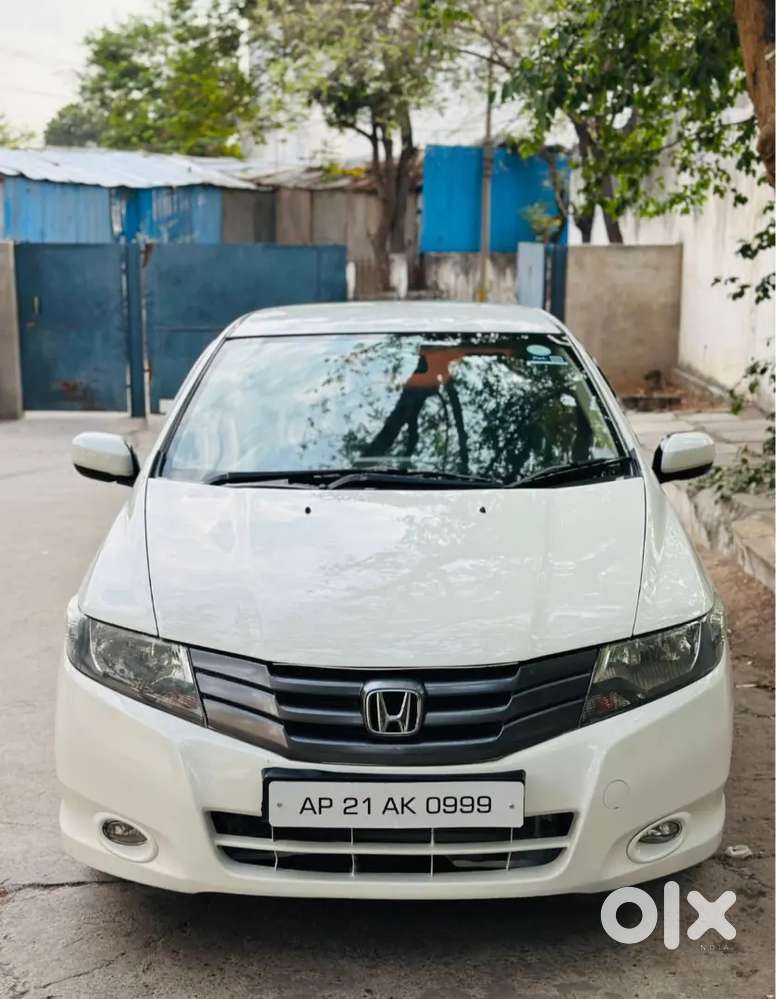 Honda City 2013 Petrol 75000 Km Driven