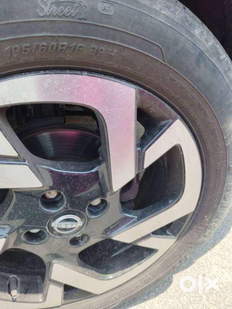 Nissan Magnite 1.0 Xv Premium Turbo (o), 2021, Petrol