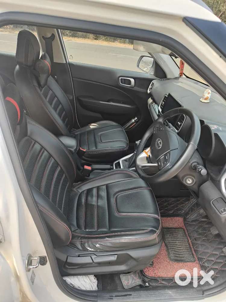 Hyundai Venue 2021 Diesel Well Maintained