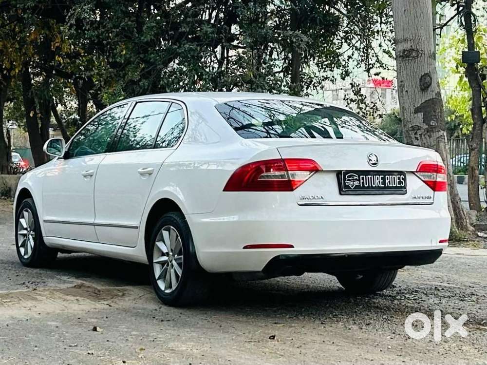 Skoda Superb, 2016, Petrol