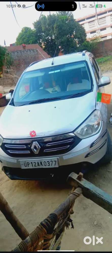 Renault Lodgy 2015 Diesel 140000 Km Driven