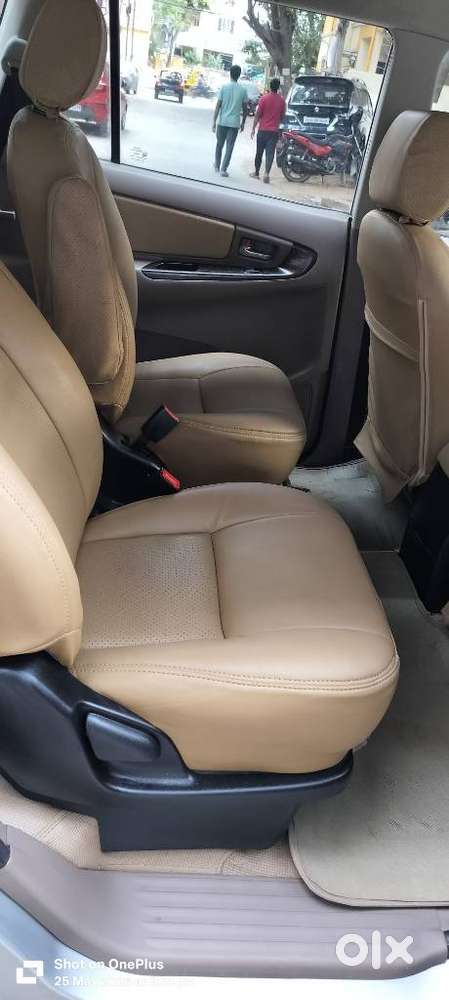 Toyota Innova 2.5 V 7 Str, 2015, Diesel