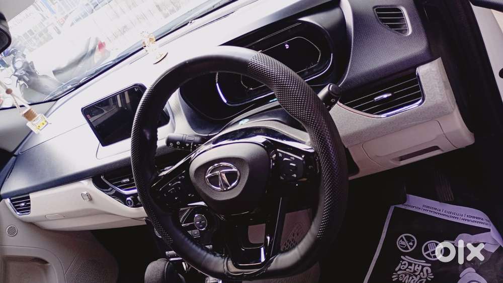 Tata Nexon 1.2 Revotron Xza Plus, 2020, Petrol
