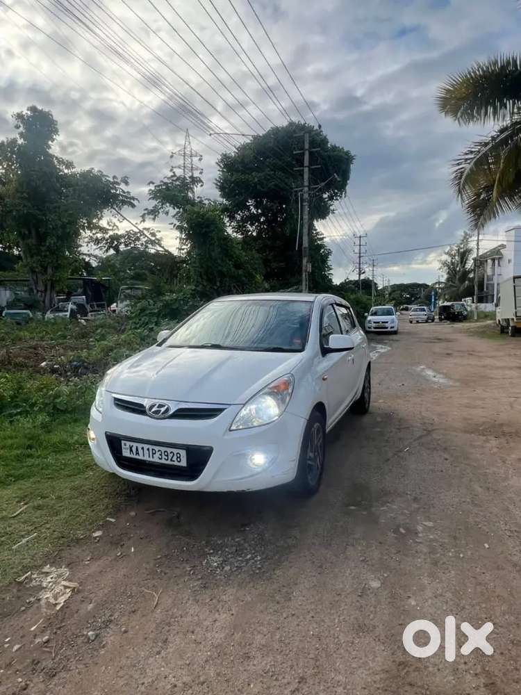 Hyundai I20 2011 Petrol Well Maintained