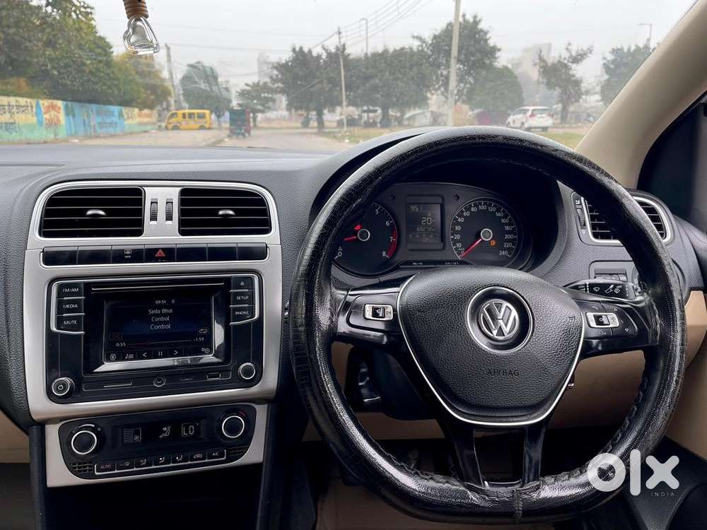 Volkswagen Ameo 2016 Petrol Well Maintained