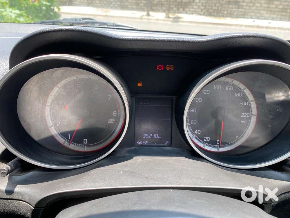 Maruti Suzuki Swift Vxi Abs Bsiv, 2022, Petrol