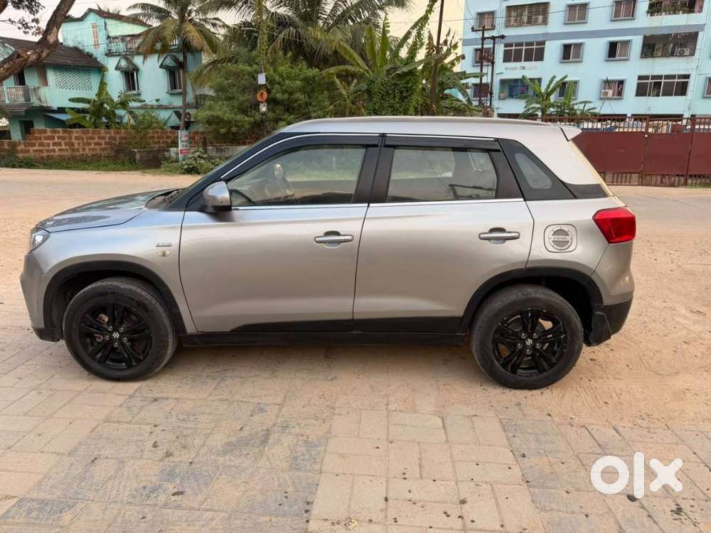 Maruti Suzuki Brezza Zxi Plus At, 2019, Diesel