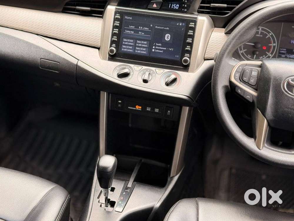 Toyota Innova Crysta [2020-ongoing] 2.4 Gx At 7 Str, 2022, Diesel