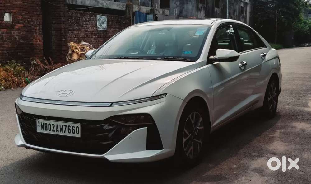 Hyundai Verna 1.5 Sx (o) Vtvt, 2024, Petrol